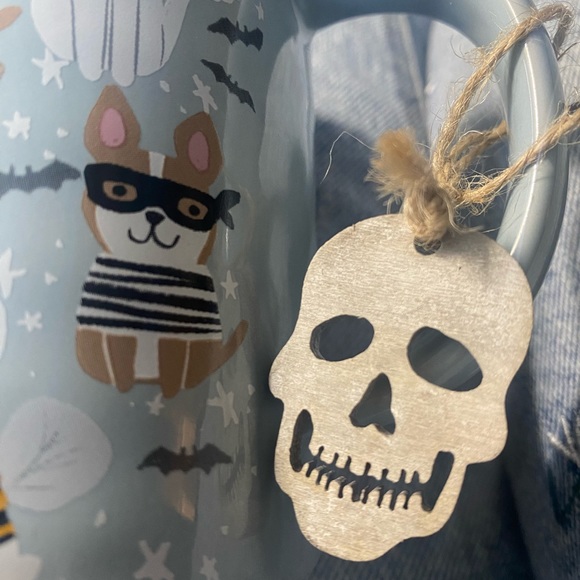 NWT Dogs in Halloween Costumes Coffee Mug Prima Design - Picture 2 of 8